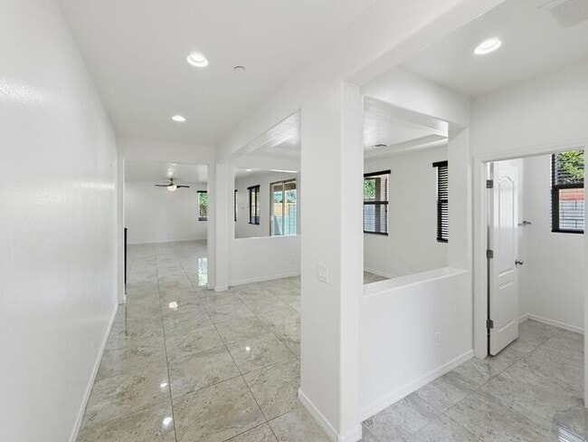 Photo - Beautiful North Phoenix Rental in a Prime Location!