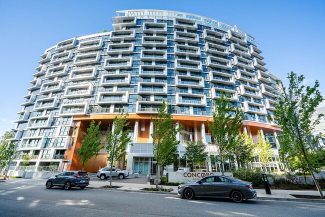 Photo - 1768 Cook St