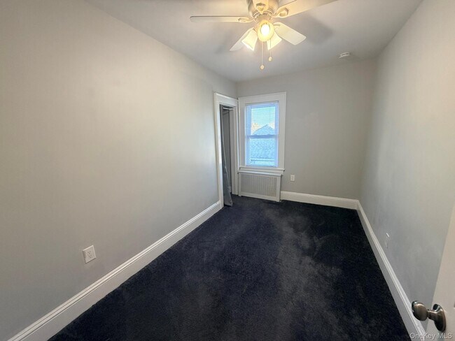 Photo - 1924 Commonwealth Ave