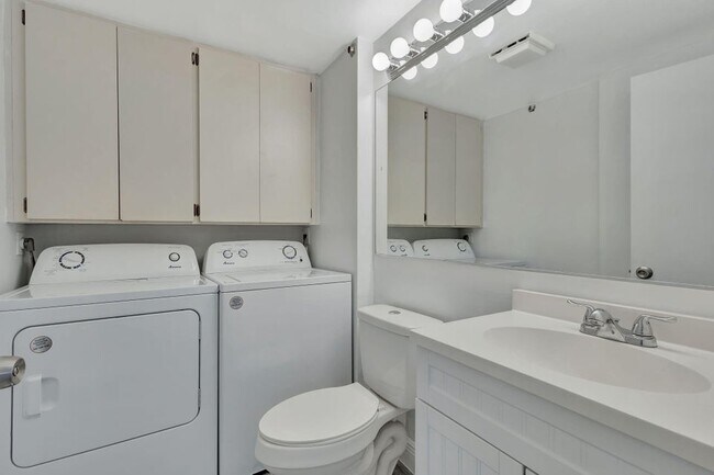 Photo - 806 Blue Ridge Cir