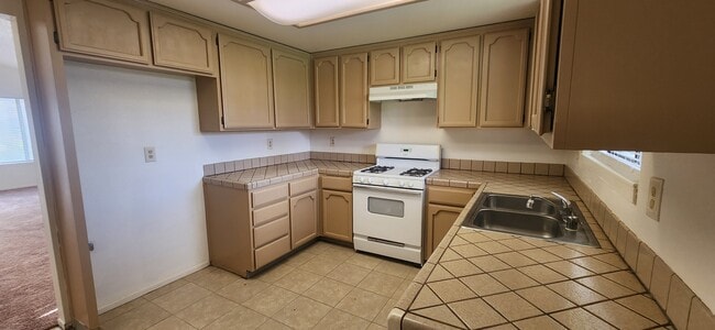 Photo - 5113 Gaylene Ave