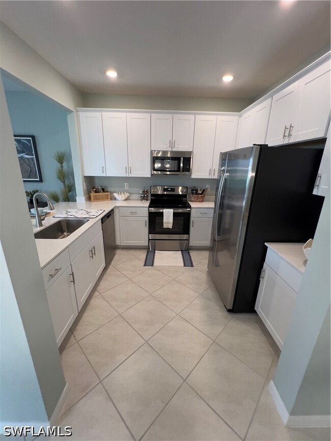 2806 Blossom Wy