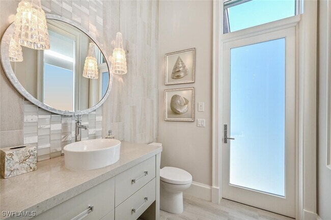 Photo - 727 Buttonbush Ln