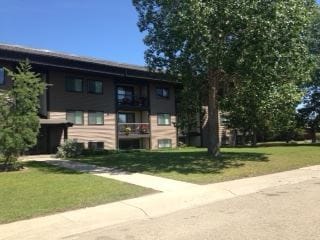 Photo - 1 Bed 1 Bath Unit in Olds, AB Unit 216