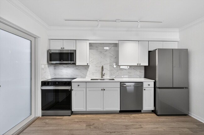 Photo - 624 Southwind Cir Unit 4