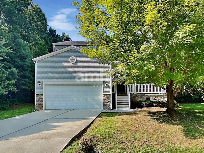 Building Photo - 111 Chadford Pl