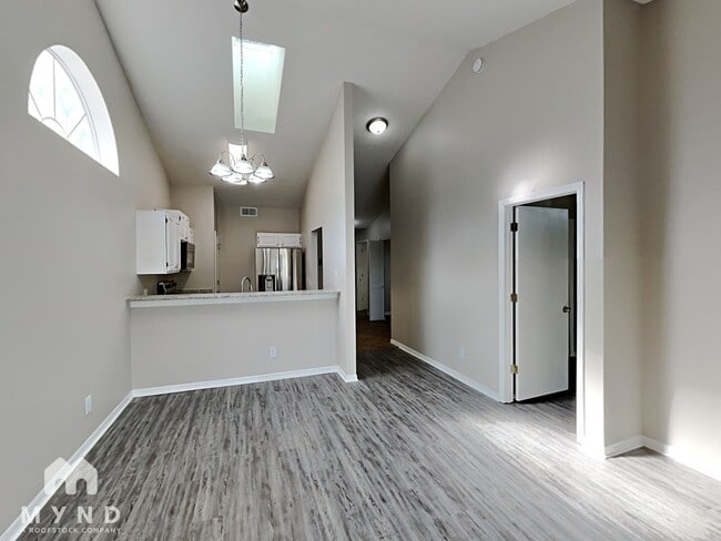 Photo - 1778 Chatham Cir