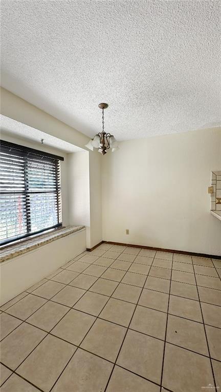 Photo - 14 Hummingbird Ave