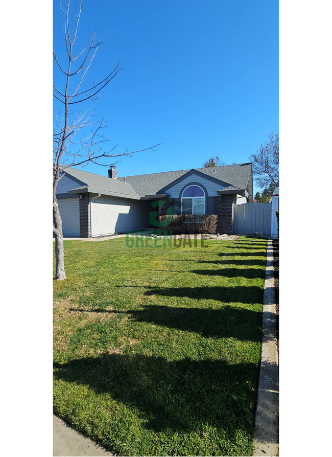 Photo - Now Available! Spacious 3 Bedroom, 2 Bathroom Home.