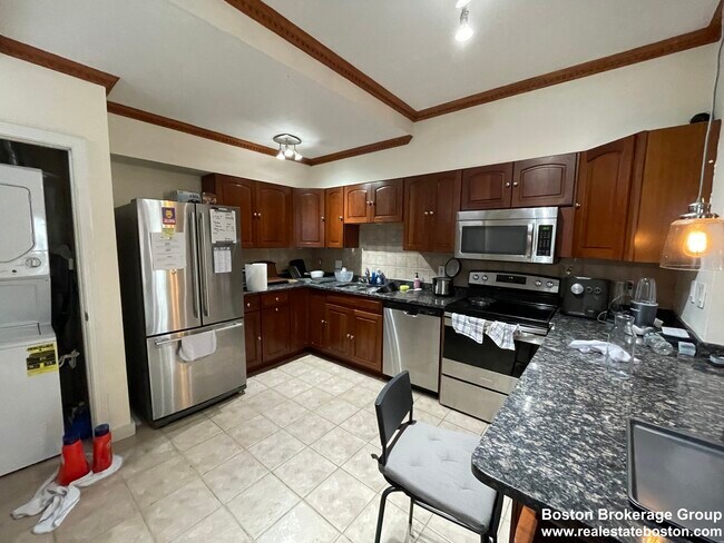 Photo - 71 Gainsborough St Condo Unit 201