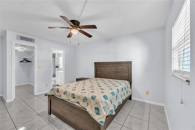 Photo - 801 Russell Ln Unit 255