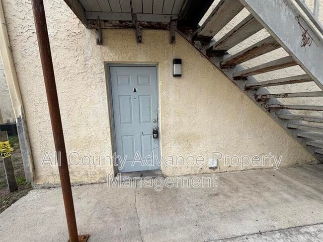 Building Photo - 4911 E Temple Heights Rd Unit 4911A