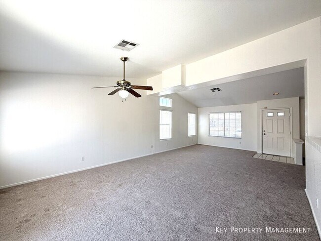 Photo - 8870 Haviland Rd