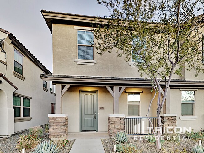 Building Photo - 12539 W Hummingbird Terrace Rental