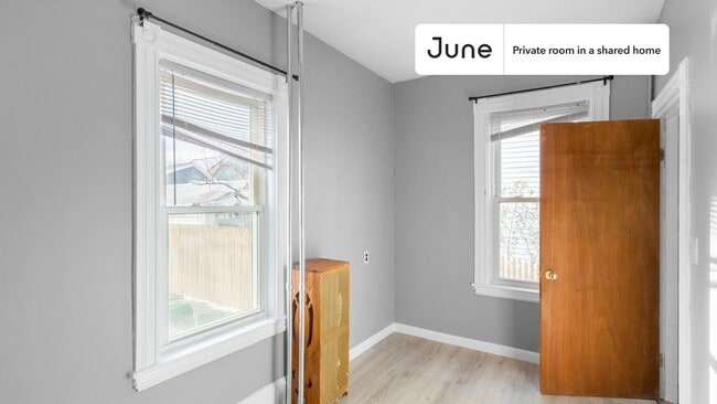 Photo - Room in Shared 5 bed/1 bath home Unit E