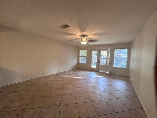 Photo - 605 Blair Ave