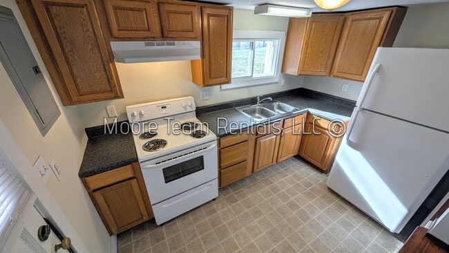 Photo - 522 3rd Ave W Unit Main Level