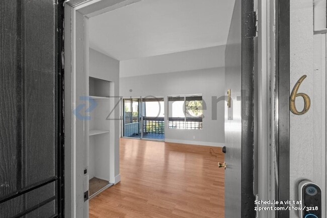 Photo - 355 Parkview Terrace