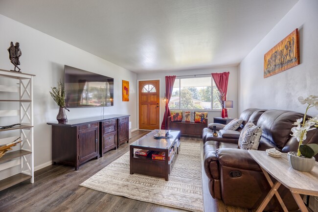 Spacious living room. - 1725 Upham St Townhome