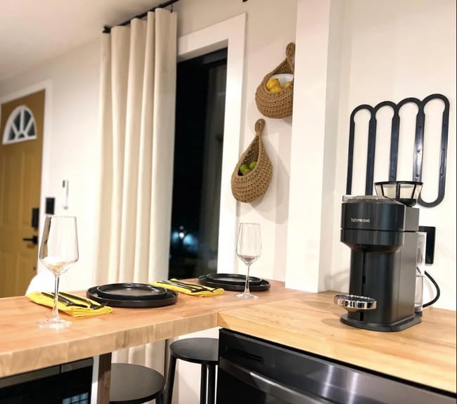 Photo - 684 Legion Ave