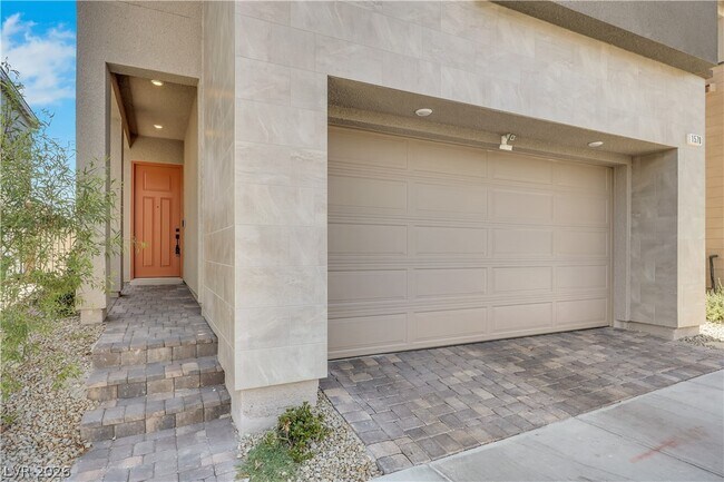 1570 Rock Kestrel St