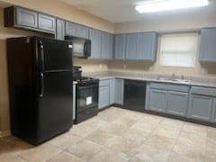 Photo - 8941 Middleboro Rd