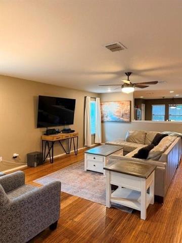 Building Photo - 12911 Balez Dr