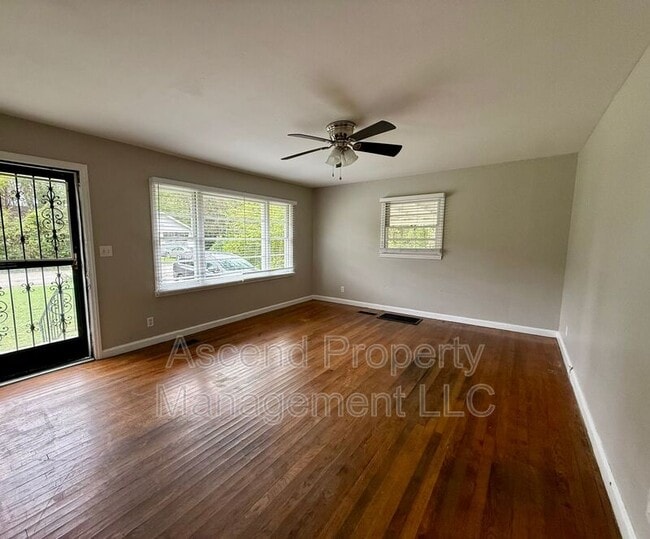 Photo - 5514 Rosemont Dr