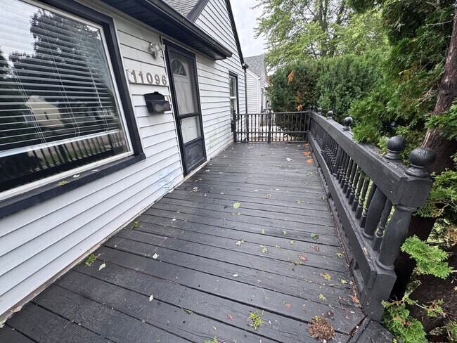 Photo - 11096 Jewett Ave
