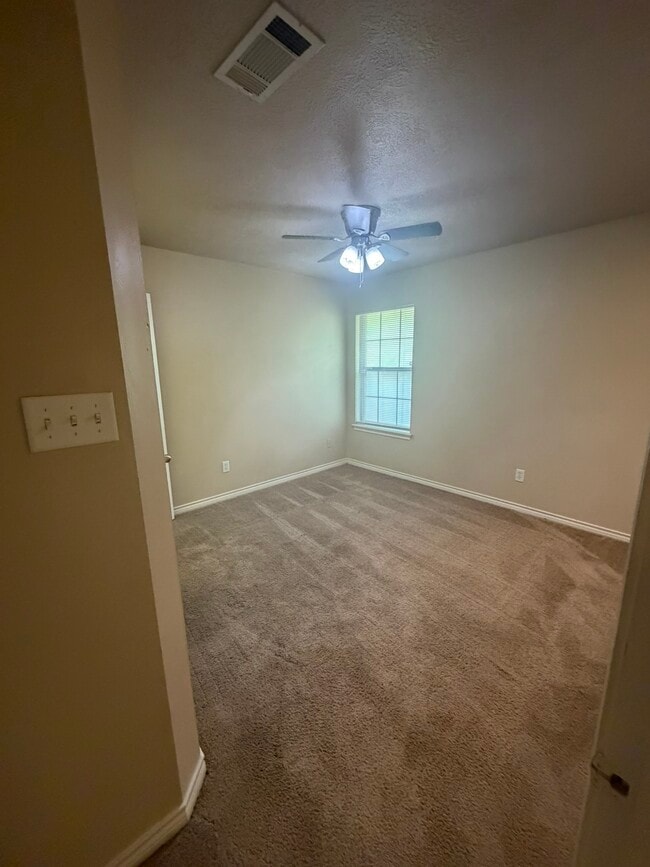 1437 Western Oaks Ct