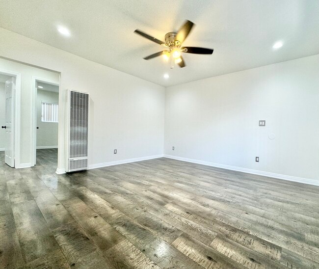 Photo - 4839 W 17th St Unit 6