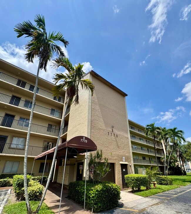 Building Photo - 7770 NW 50th St Unit 209