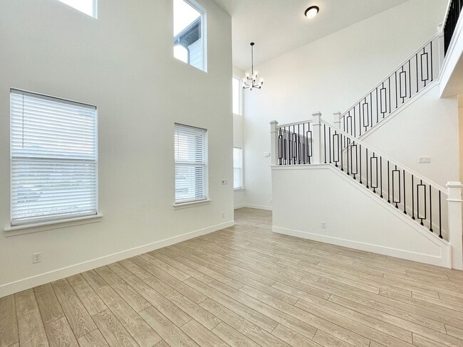 Photo - Gorgeous Townhome at Mountain Ridge!