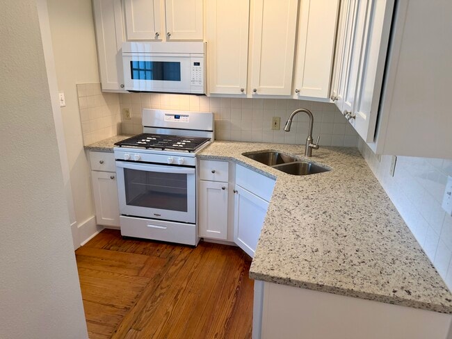 Photo - 3709 Grooms Street