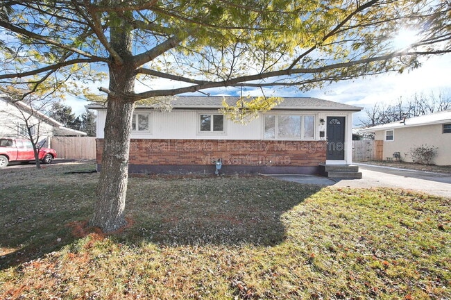 Building Photo - 472 Buena Vista Ave