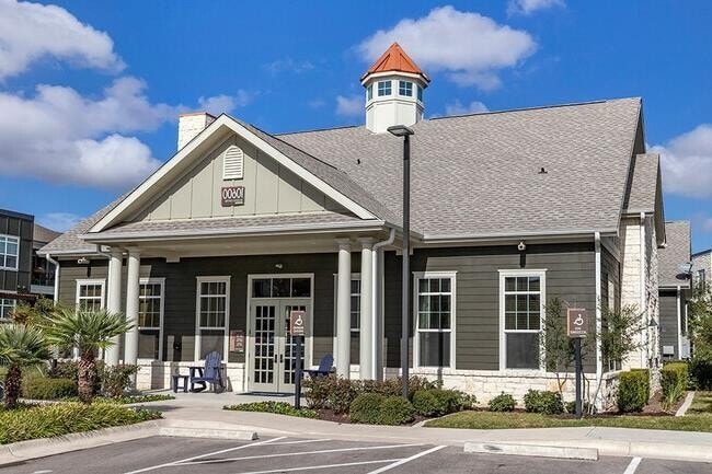 Photo - 10600 Brezza Ln Unidad b3