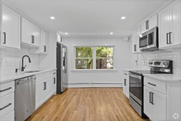 Building Photo - 53 Aldrich Rd Unit A Rental