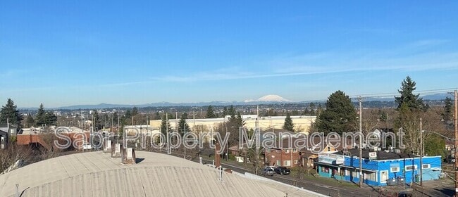 Photo - 1520 N Bryant St Unit 3