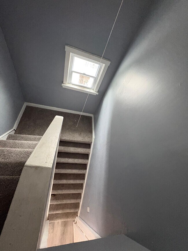 Photo - 1425 E 81 St ,Cleveland, OH 44103 Unit 2