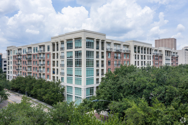 Building Photo - WaterWall Place Rental