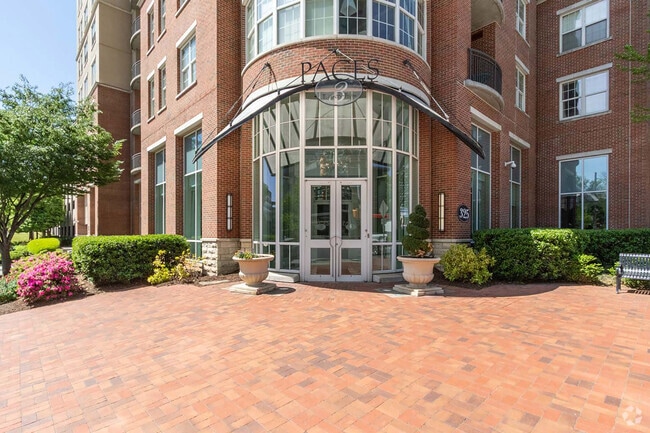 Building Photo - 325 East Paces Ferry Rd NE Rental