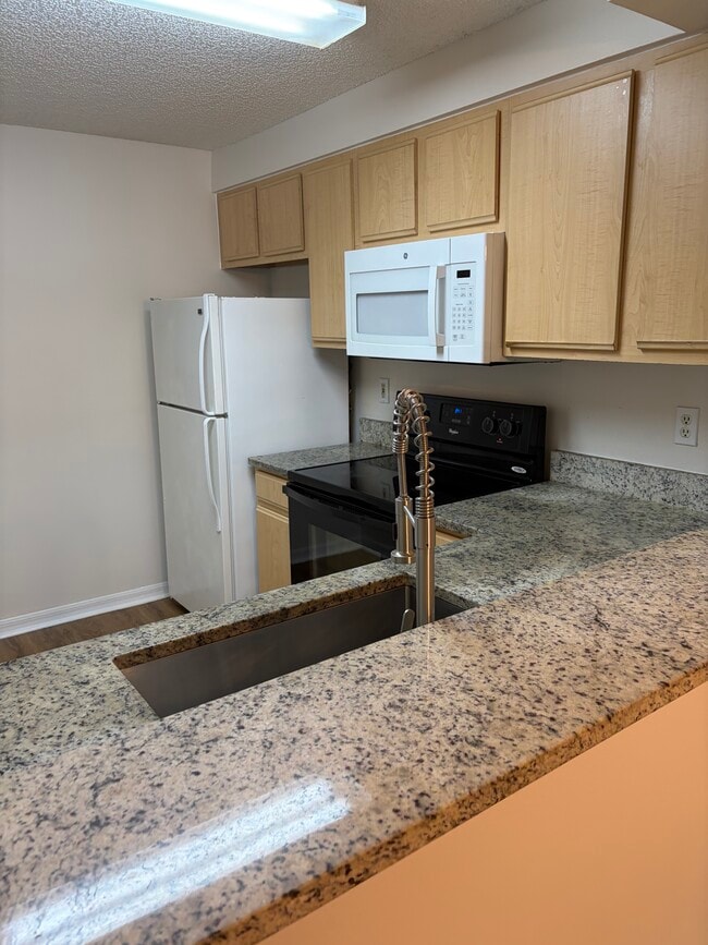 Photo - Palm Villa Condominium Unit 5209