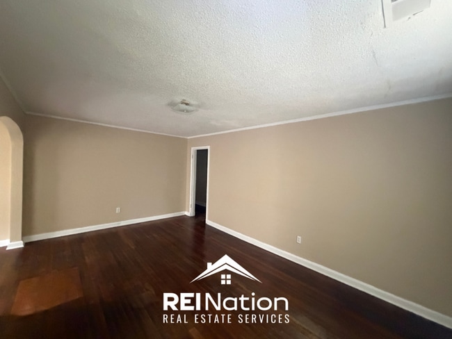 Move-In Ready 3 Bedroom Home on Spottswood - Large Fenced Backyard