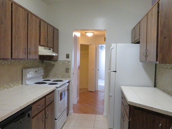 Photo - 1355 Pace Dr NW