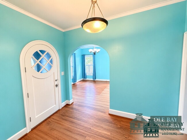 Photo - Charming Midtown Cottage