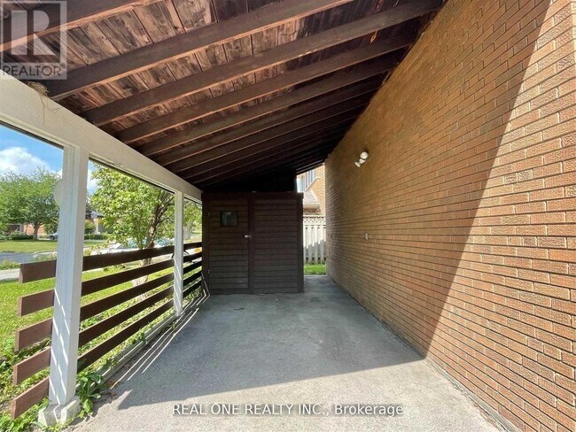 Photo - 17 Valleycrest Ave