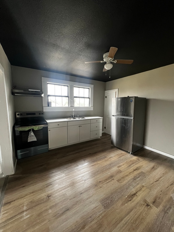 Photo - 112 Wheeler Ave Unit 1