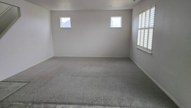 Photo - 5 Patty Cir