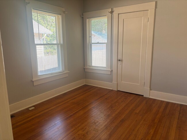 Photo - Beautiful 3 bedroom home