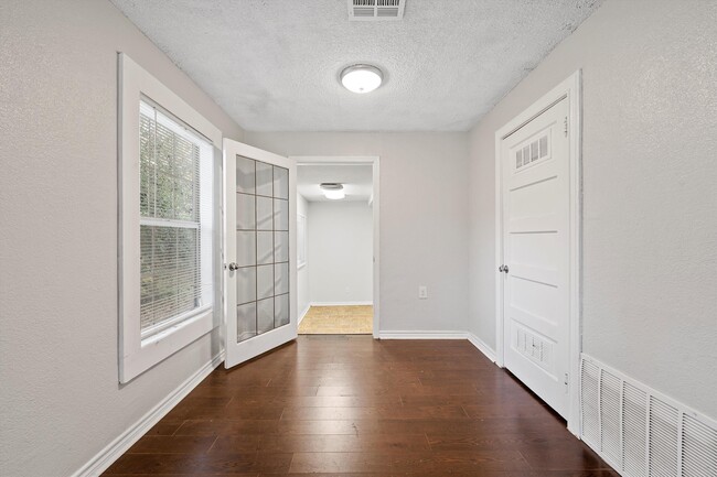 Photo - 513 N 34th St